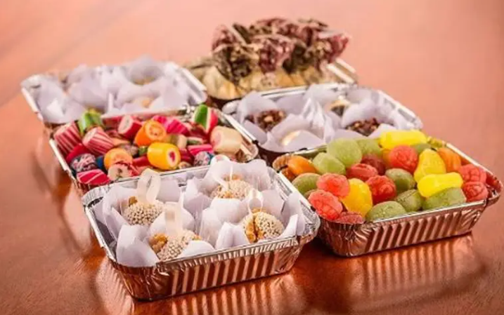 KHAY NHÔM LEO, SỰ LỰA CHỌN TỐI ƯU KHI SET UP TIỆC, DỊCH VỤ ĂN UỐNG