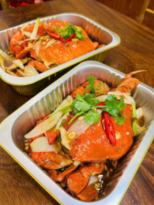 Khay nhôm đựng hải sản – Nâng tầm giao hàng, giữ trọn vị tươi ngon